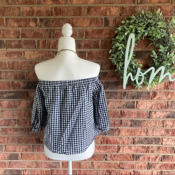 ✨5/$15 { CAUTION TO THE WIND } Black & White Checkered Off the Shoulder Top - Picture 6 of 7
